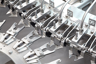 拉斯维加斯9888液体自动灌装机助您实现高效生产